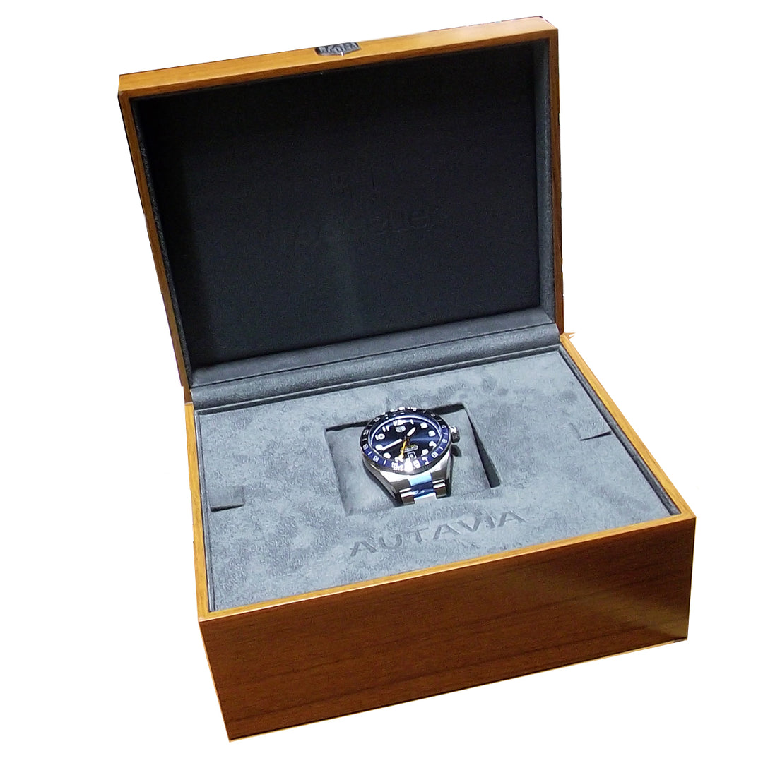 태그호이어 시계 Autavia COSC GMT Calibre 7 한정판 42mm 블루 스틸 WBE511A.BA0650